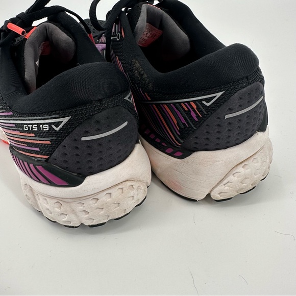 BROOKS Adrenaline GTS 19 Women's Black Purple Running Shoes size 10 - Picture 11 of 11